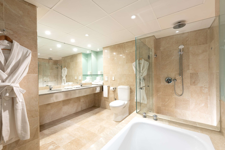 Bathroom 7