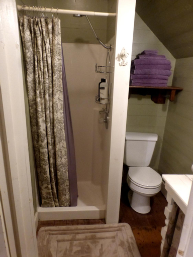 Bathroom 6