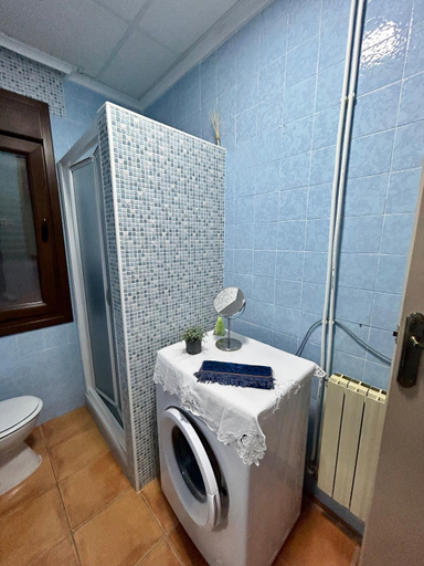 Bathroom 2, Casa Rural Alaejos, Valladolid