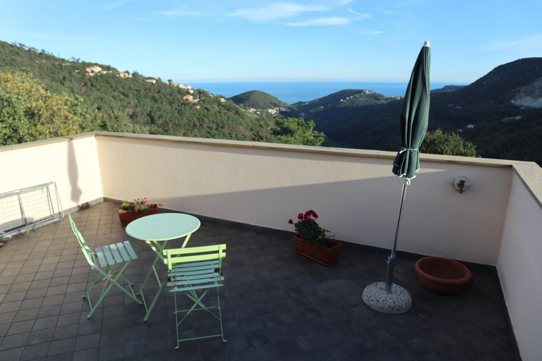 Others 3, Suite con vista, Savona