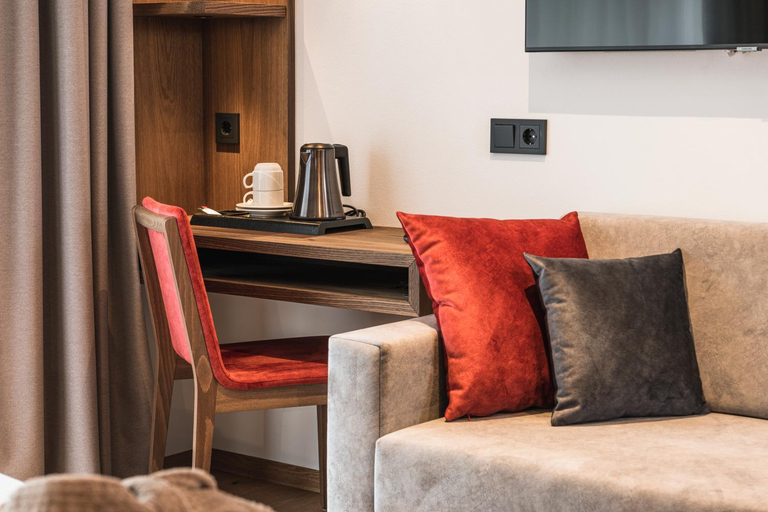 Others 5, Garni & Apartments Planlim-NEW, Bolzano