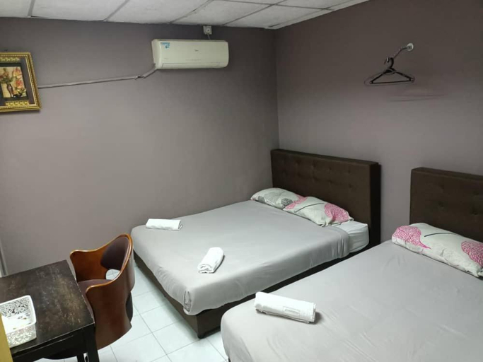 Bedroom 2, Hotel Tropicanna Pulai Point, Kinta