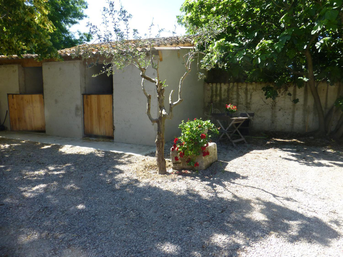Others 2, Mas d'Auzieres, Gard