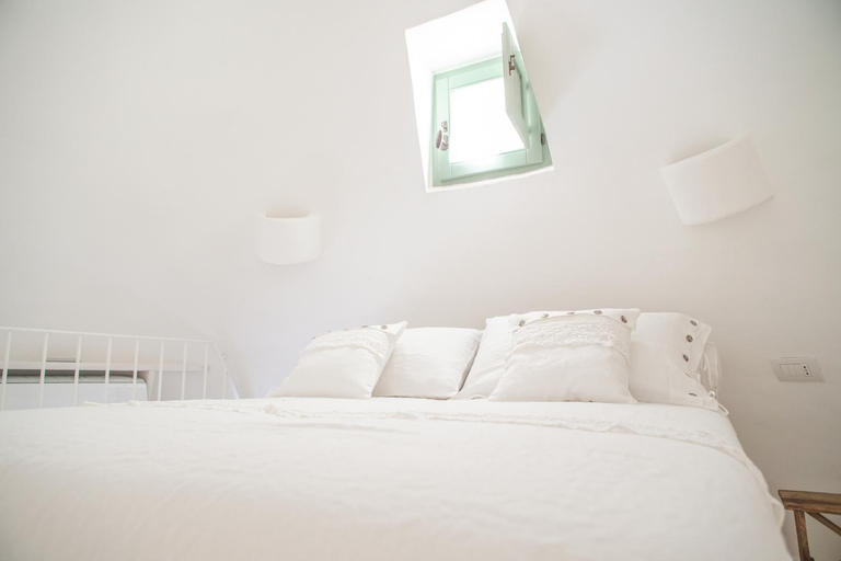 Others 3, Trullo Essenza-Trulli Anti Charme & Relax, Bari