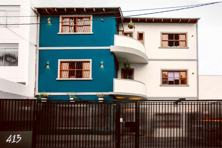 Exterior & Views