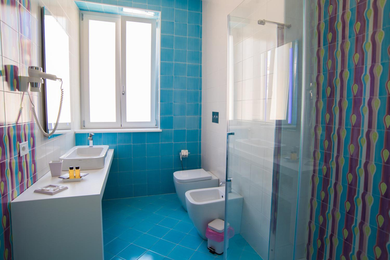 Others 4, B & B REGINA MARGHERITA, Cosenza