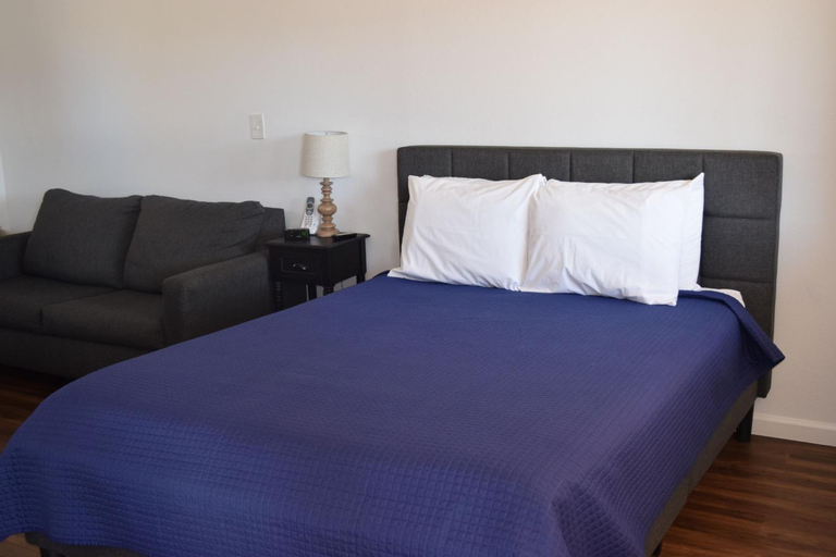 Bedroom 9