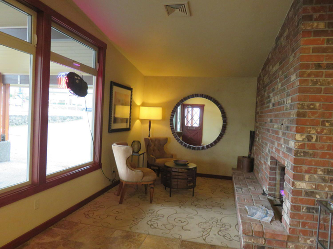 Public Area 2, Olympic View Inn, Clallam