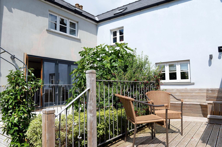 Others 5, Priory Cottage - Luxury Cottage, Near to Beach, Pembrokeshire