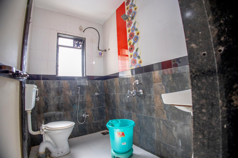 Bathroom 4, Om Palace, Pune