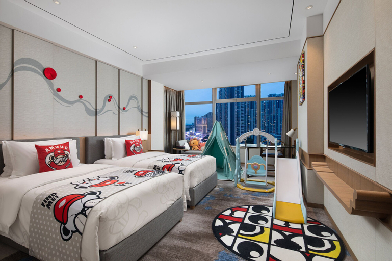 Bedroom 16