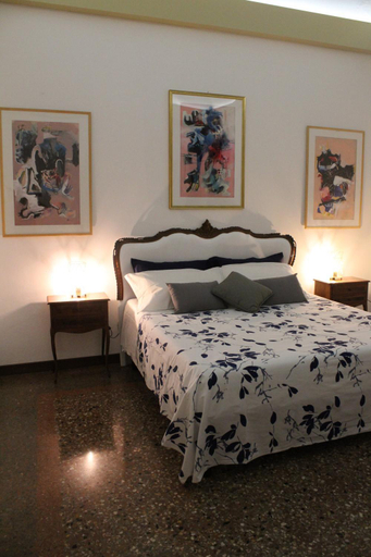Others 3, Rooms H Ercolani, Bologna