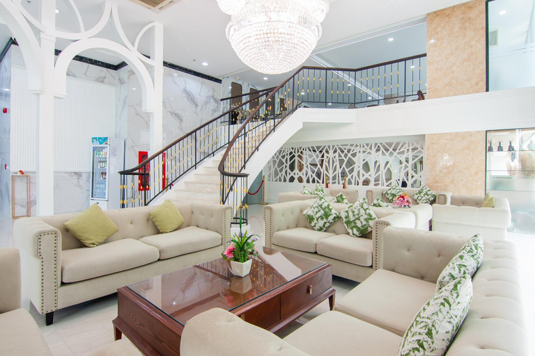 Public Area 2, Golden Jomtien Beach Hotel, Pattaya
