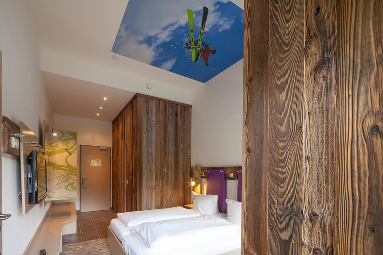 Bedroom 2, Explorer Hotel Otztal, Imst