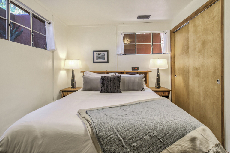 Bedroom 3, Adventure Cabin, El Paso