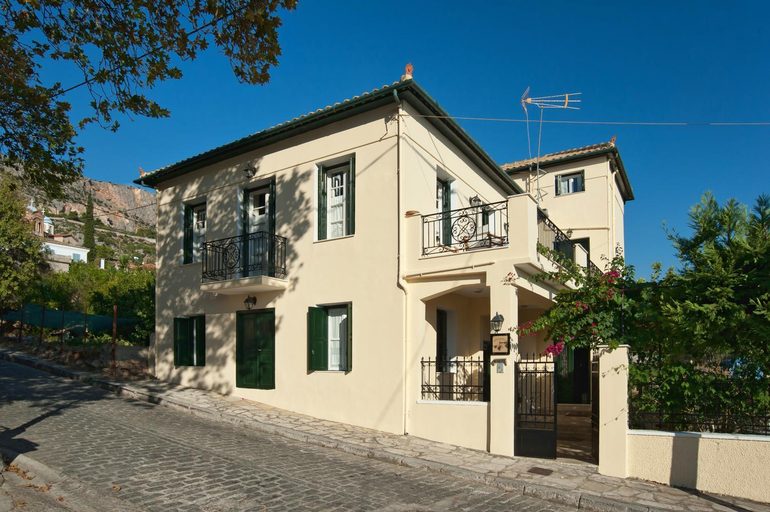 Others 5, Elia Apartments Chrisso, Central Greece