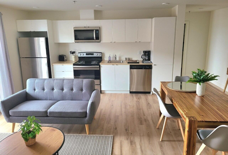 Others 5, Appart-Hôtel L'UNI, Communauté-Urbaine-de-Québec