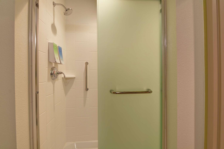 Bathroom 4, Home2 Suites by Hilton Rochester Mayo Clinic Area, Olmsted
