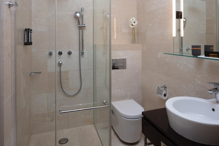 Bathroom 5, The Levante Parliament - A Design Hotel, Wien