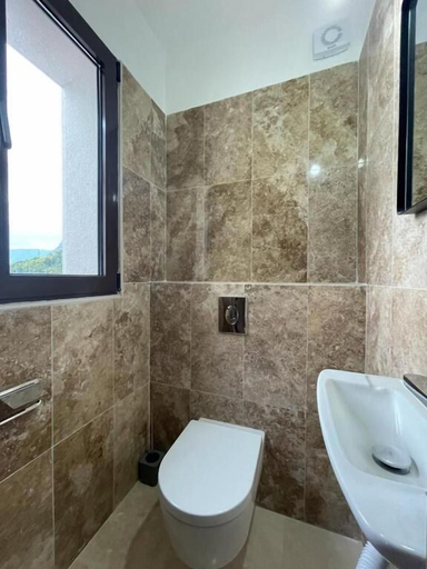 Bathroom, Family Vacation Villa Rezevici