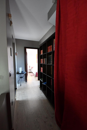 Others 4, Suite & Spa Panoramic Olivars, Girona