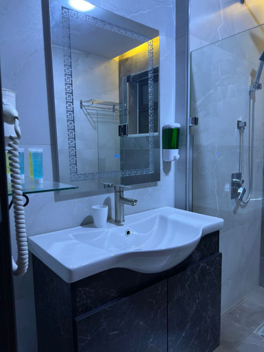 Bathroom 3, Antalya Hotel, Wadi Essier