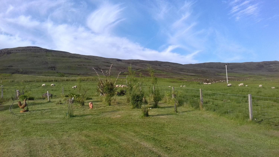 Others 3, Tigh A Raoin, Highland