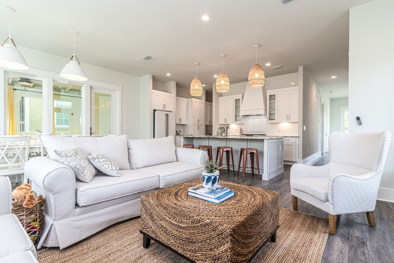 Others 5, Lakeside Elegance Near Beach Access, Walton