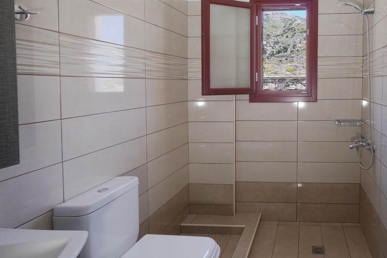 Bathroom 4, Anefanti, North Aegean