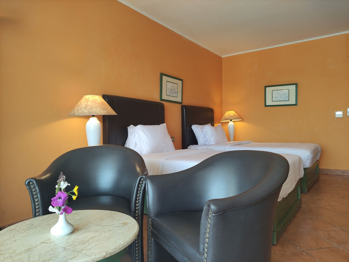 Bedroom 4, Arabia Azur Resort - All Inclusive, Al-Ghurdaqah