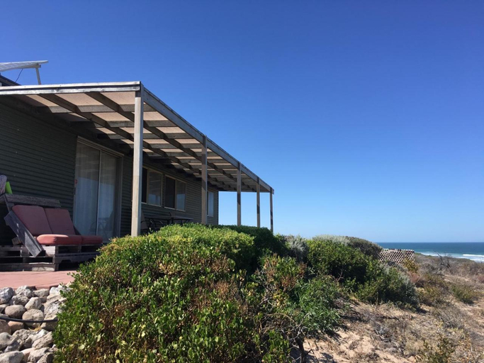 Others 3, Private Beach Cottage At Ecostays, Greenough