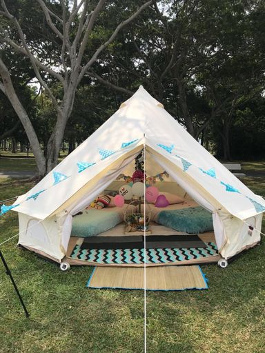 5, Glamping Kaki - Medium Bell Tent, Singapura
