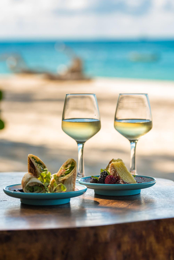 Food & Drinks 4, Denis Private Island Seychelles