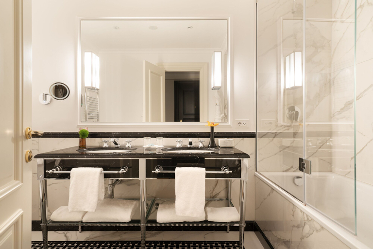 Bathroom 8