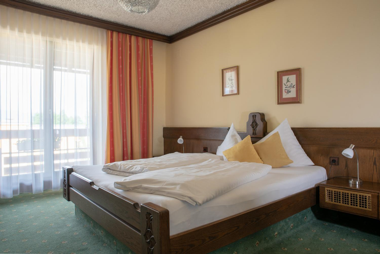 Bedroom 15