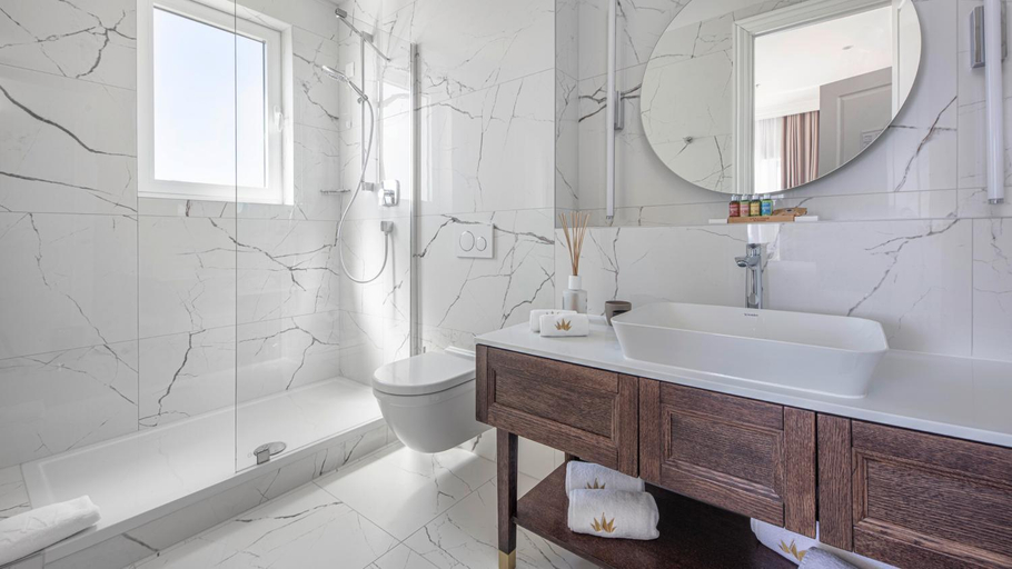 Bathroom 5, Royal Palm hotel, Dubrovnik