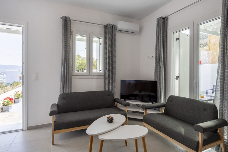 Others 5, Cycladic Sunlight 2bedroom House, South Aegean