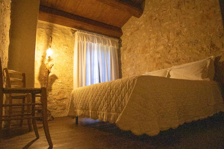 Bedroom 2, Charme in Perillis, Pescara