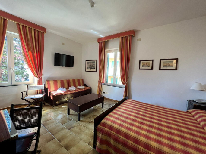 Bedroom 6