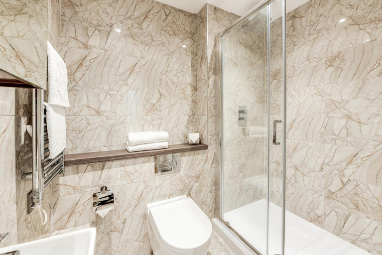 Bathroom 4, Terlon Apartment- By FM Living, Sefton