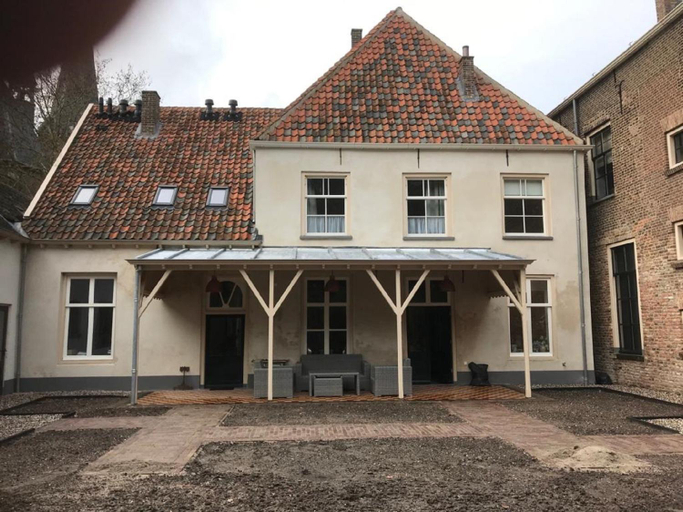 Others 3, Bed & Breakfast Huis Sevenaer, Zevenaar