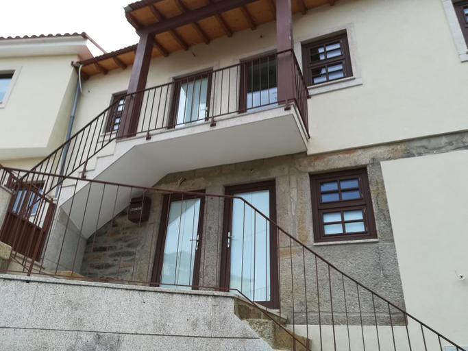 Others 4, Casa Sr. Chico, Arouca