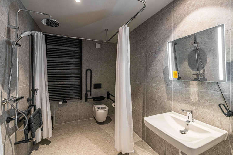 Bathroom 3, Yuma Managed Apartments Leipzig, Leipzig