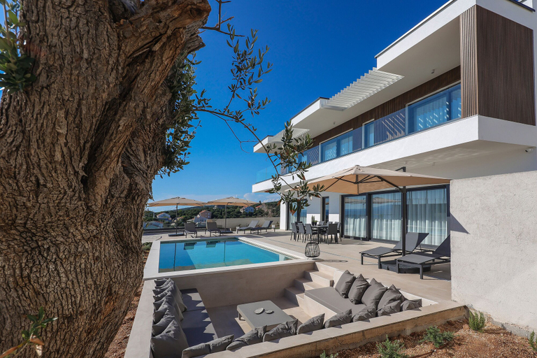 Sport & Beauty 3, Luxury Villa del Sol, Novalja