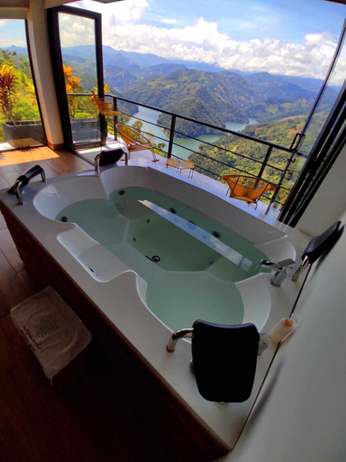 Bathroom 4, Avaní Boutique Hotel, Samaná