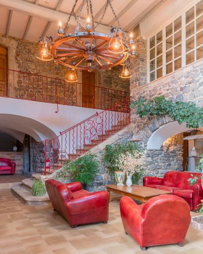 Public Area 2, Logis Hotel Le Pradinas, Gard