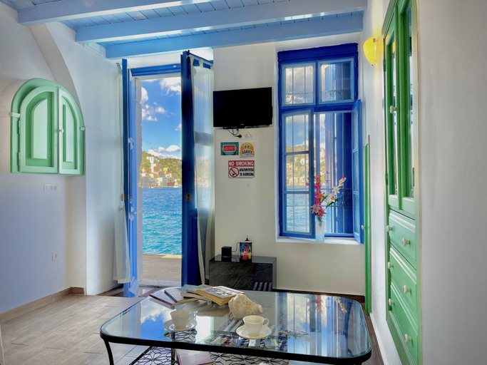 Others 4, Pitini 2 - Seafront - Harbour view, South Aegean