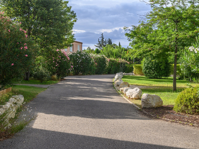 Exterior & Views 2, Vacancéole - AUBIGNAN Les Demeures du Ventoux, Vaucluse