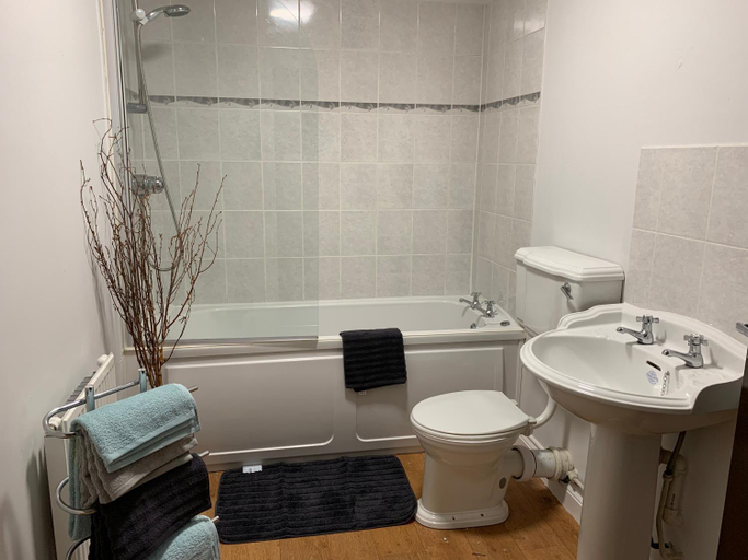 Others 3, Cosy two bedroom apartment, Durham