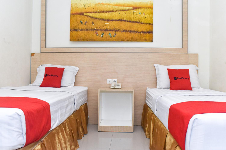 Bedroom 28